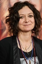 Sara Gilbert 2