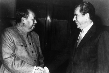 Mao & Nixon 333