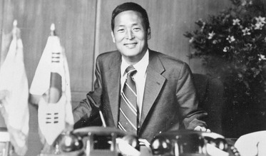 Chong-Hee Kim