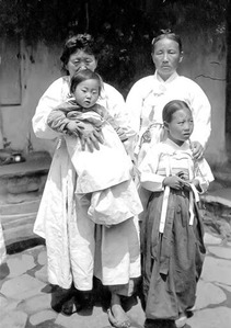 Korean family 45