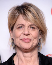 Linda Hamilton 7