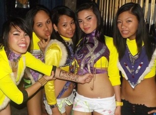 Philippines dancers 22