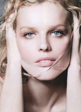 Eva Herzigova 3