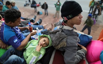 Hispanic migrant caravan 4