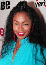 Tae Heckard 2