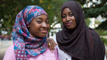 Muslim women in France 221