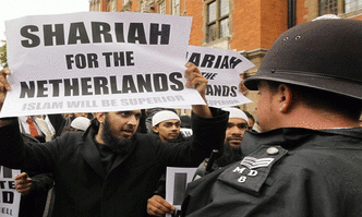 Muslims in Netherlands 001