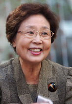 海老名香葉子