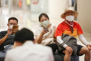 Chinese tourists 45