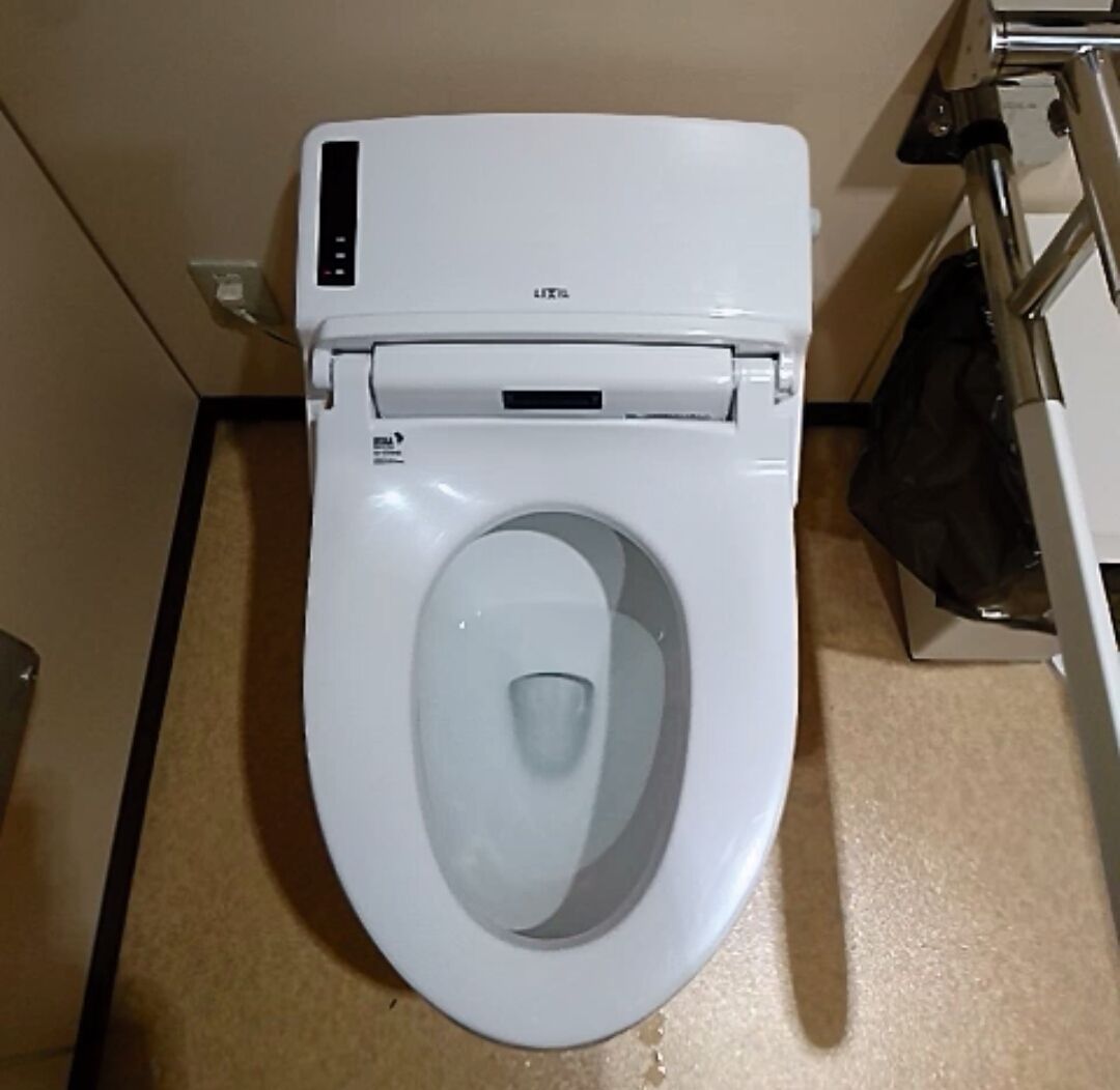 HIヒロセ : トイレ取材日記