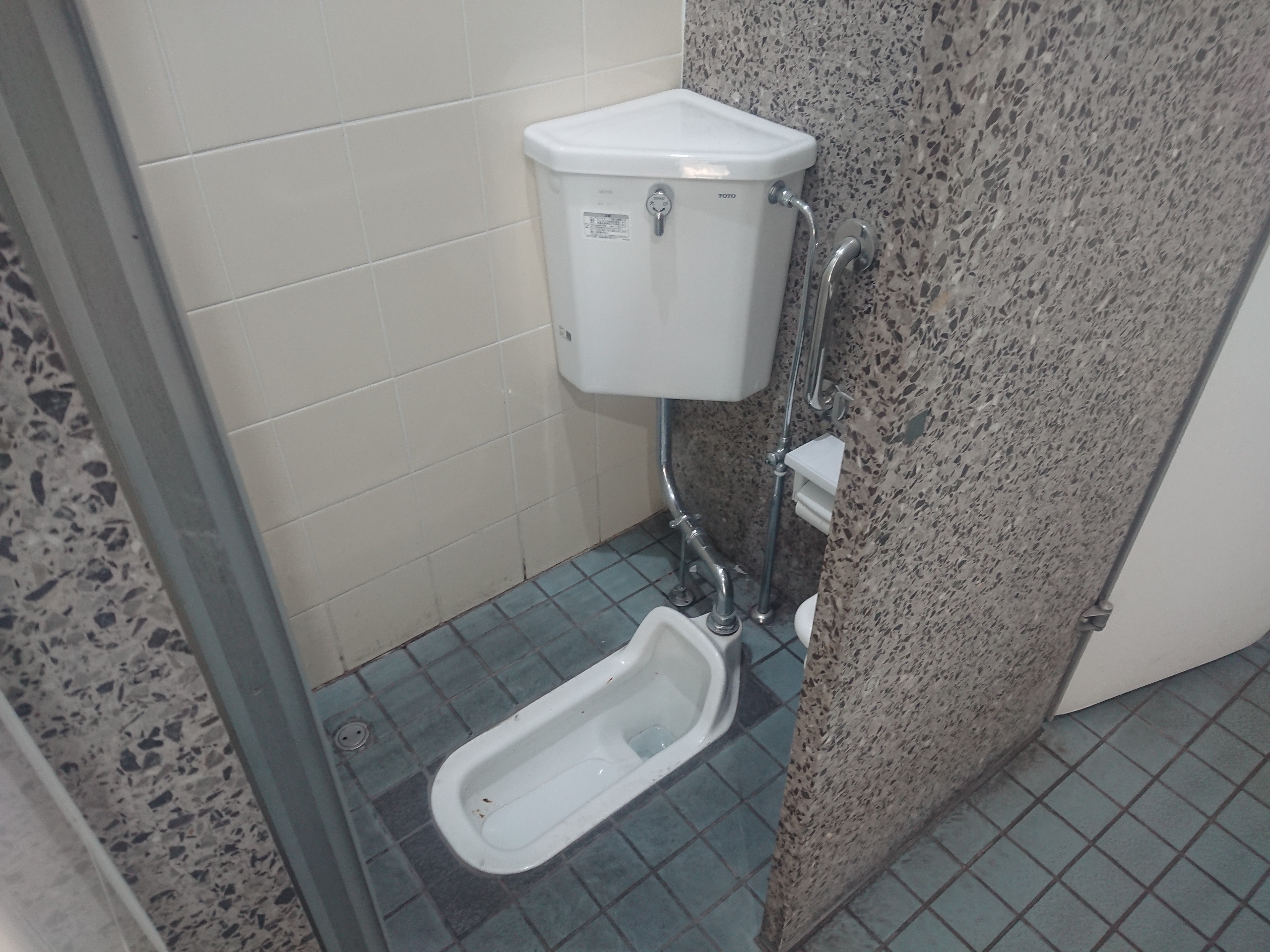 マルキョウ 帯山店 : トイレ取材日記