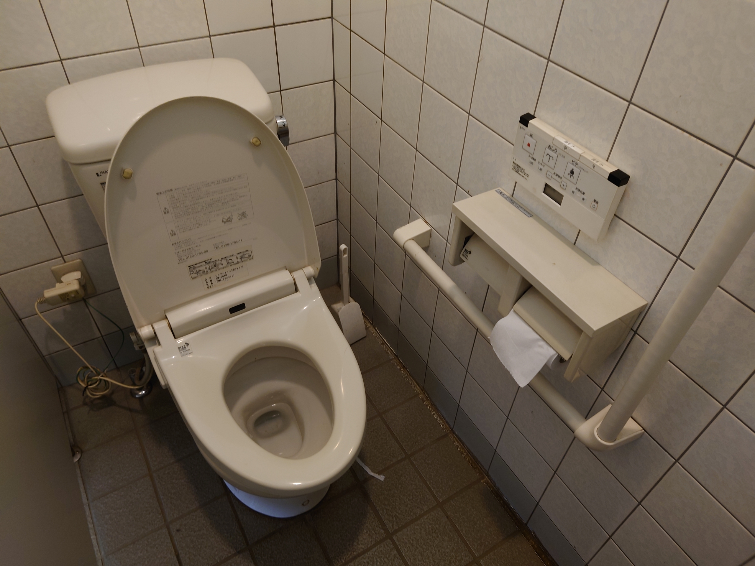 シャワートイレE60タイプ CWーE61Q