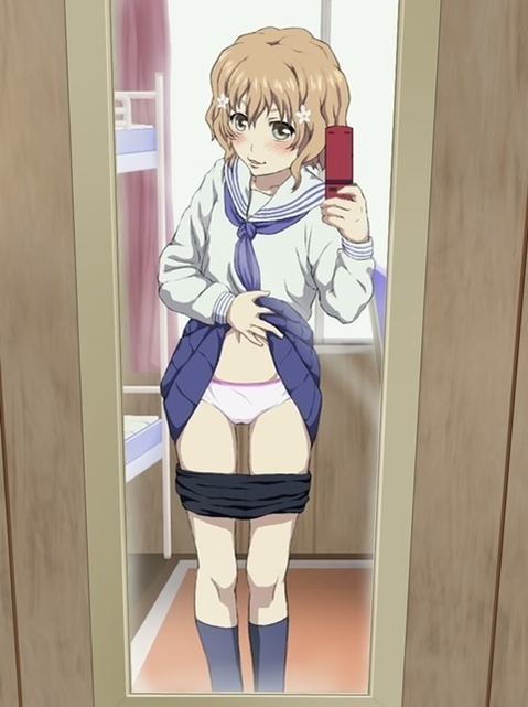 エッチな自撮りしてる女の子の二次エロ画像　417