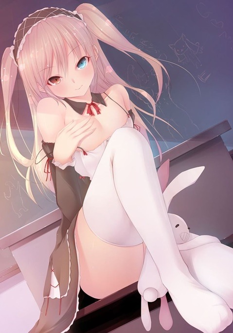 ニーソ・ニーハイを履いた女の子の二次エロ画像③　100枚 40