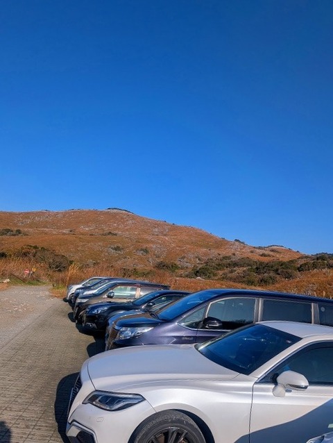 PXL_20251207_002800180