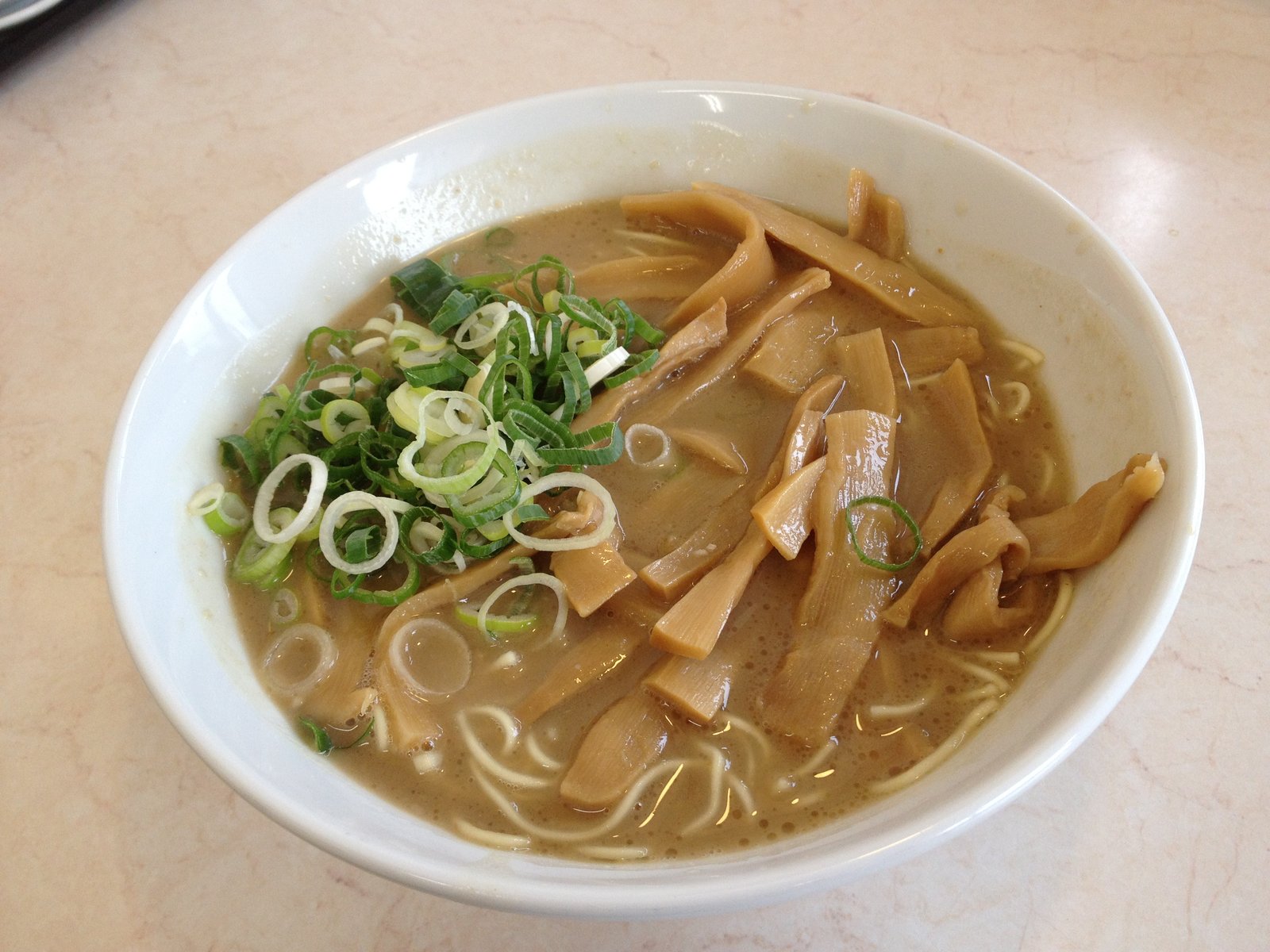 山口宇部のグルメを紹介したいのよ お店で味付け シナチクラーメン 一久 岬店