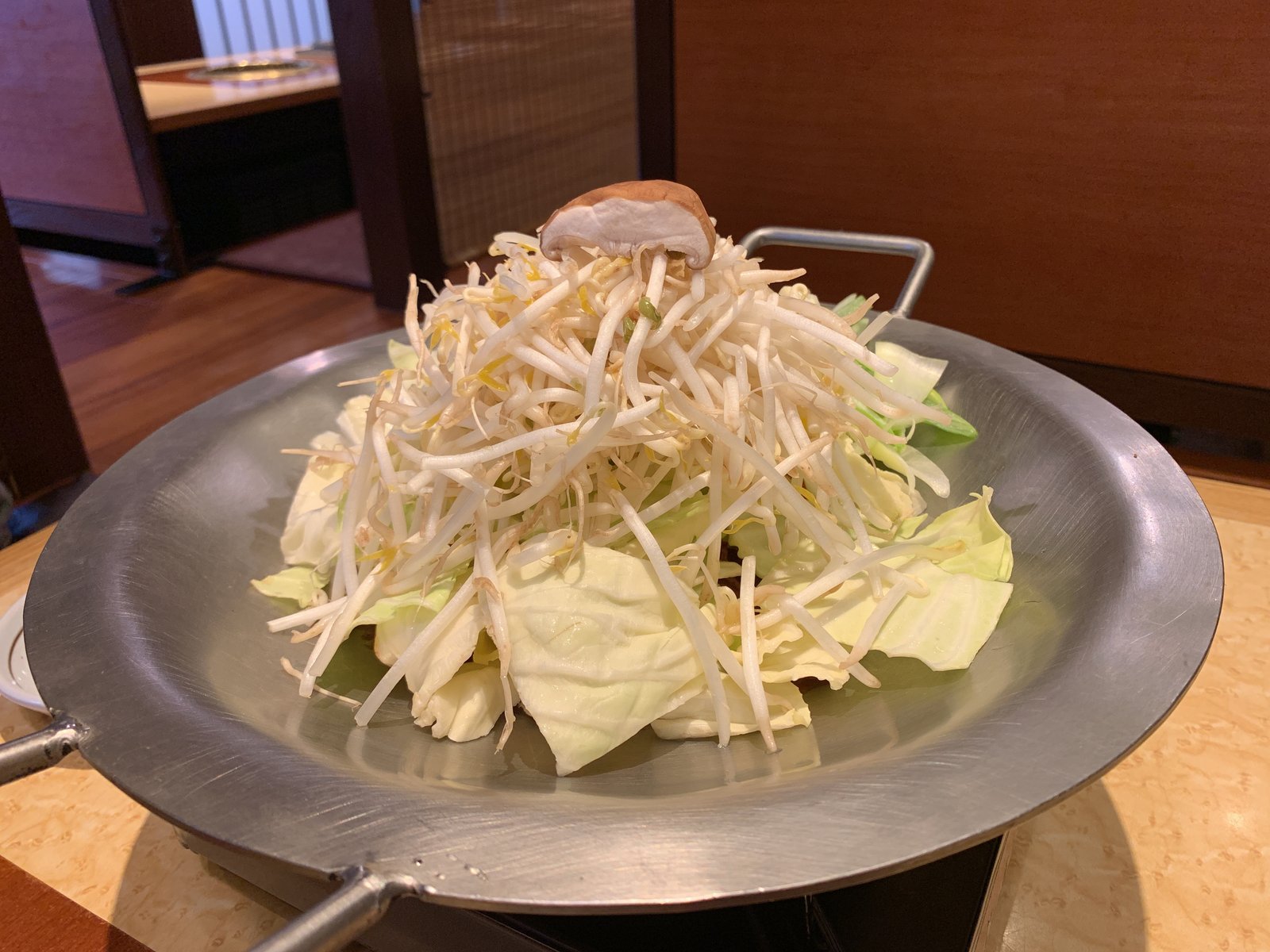 山口宇部のグルメを紹介したいのよ 番外編 下関市 焼肉やすもり 下関長府店 偉大な名物とんちゃん鍋 山口宇部のグルメを紹介したいのよ 番外編 下関市 焼肉やすもり 下関長府店 偉大な名物とんちゃん鍋