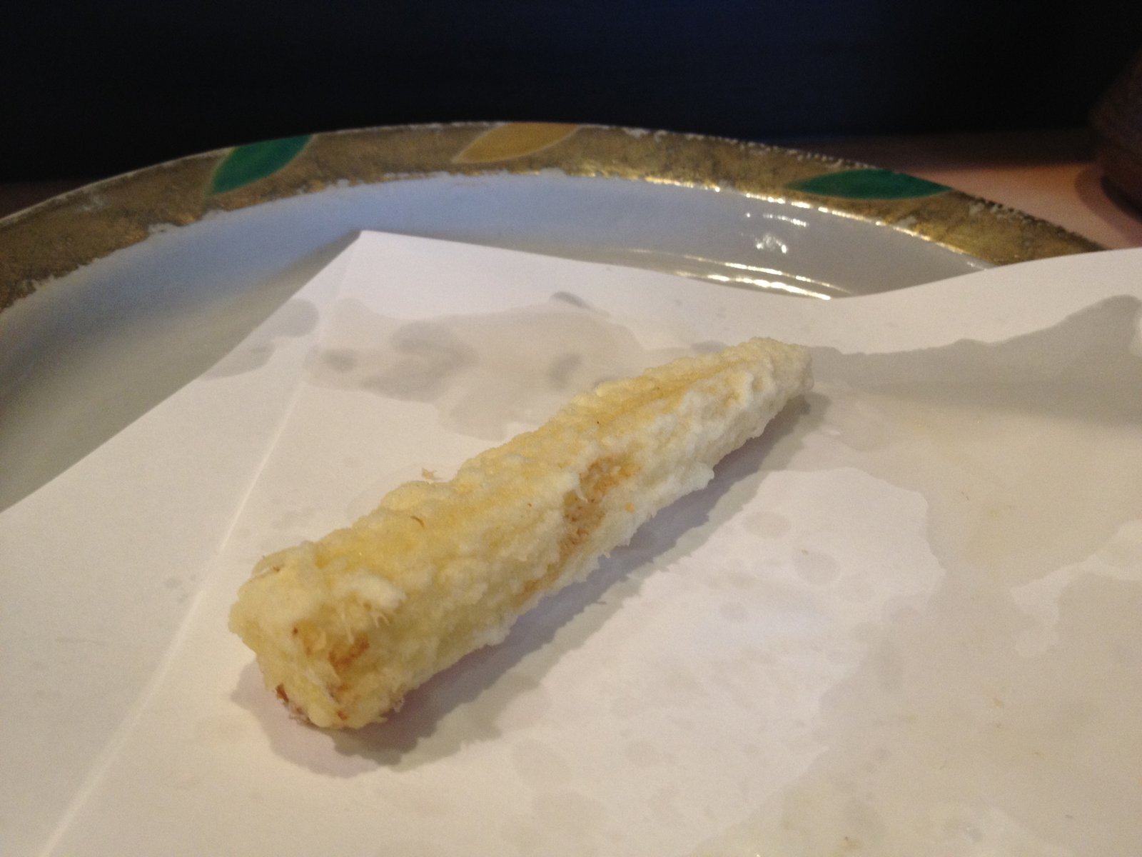 山口宇部のグルメを紹介したいのよ ふんわりと軽く仕上げられた天ぷらを レモンとお塩で 鉢の木