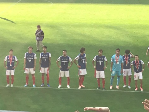 ⑫