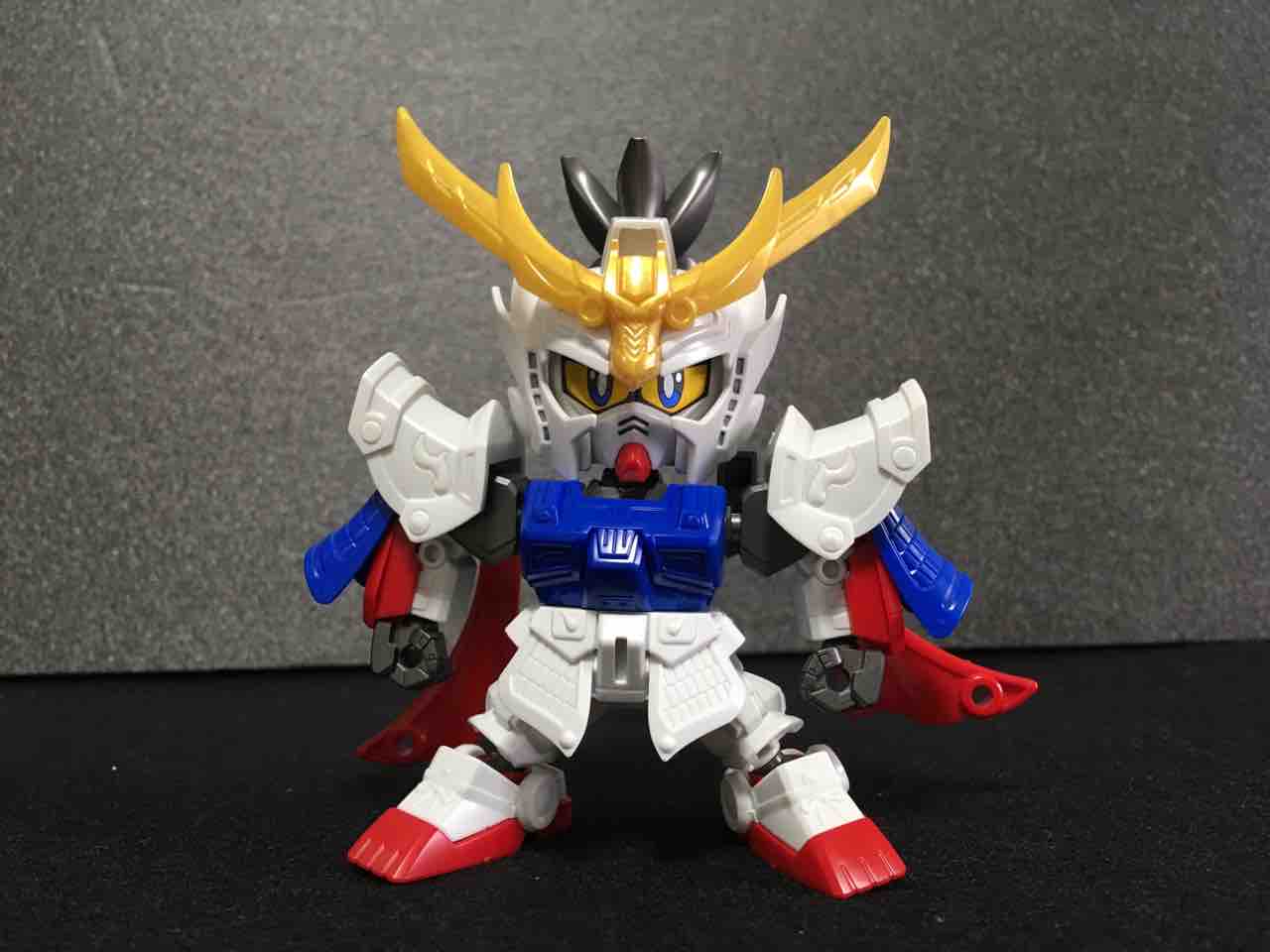 BBW042 真翔烈帝 龍装劉備ガンダム 龍輝宝・的盧 レビュー : 黒