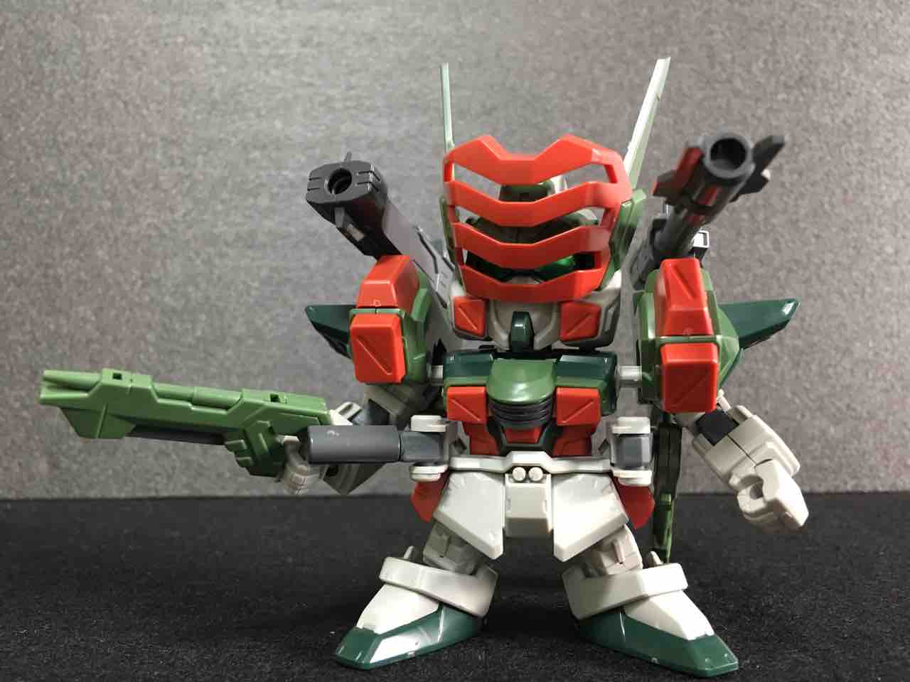 ブルデュエル ガンダム 、ヴェルデバスター ガンダム 　未組立 HG ブル デュエル ガンダム & HG ヴェルデ バスター ガンダム｜みずか
