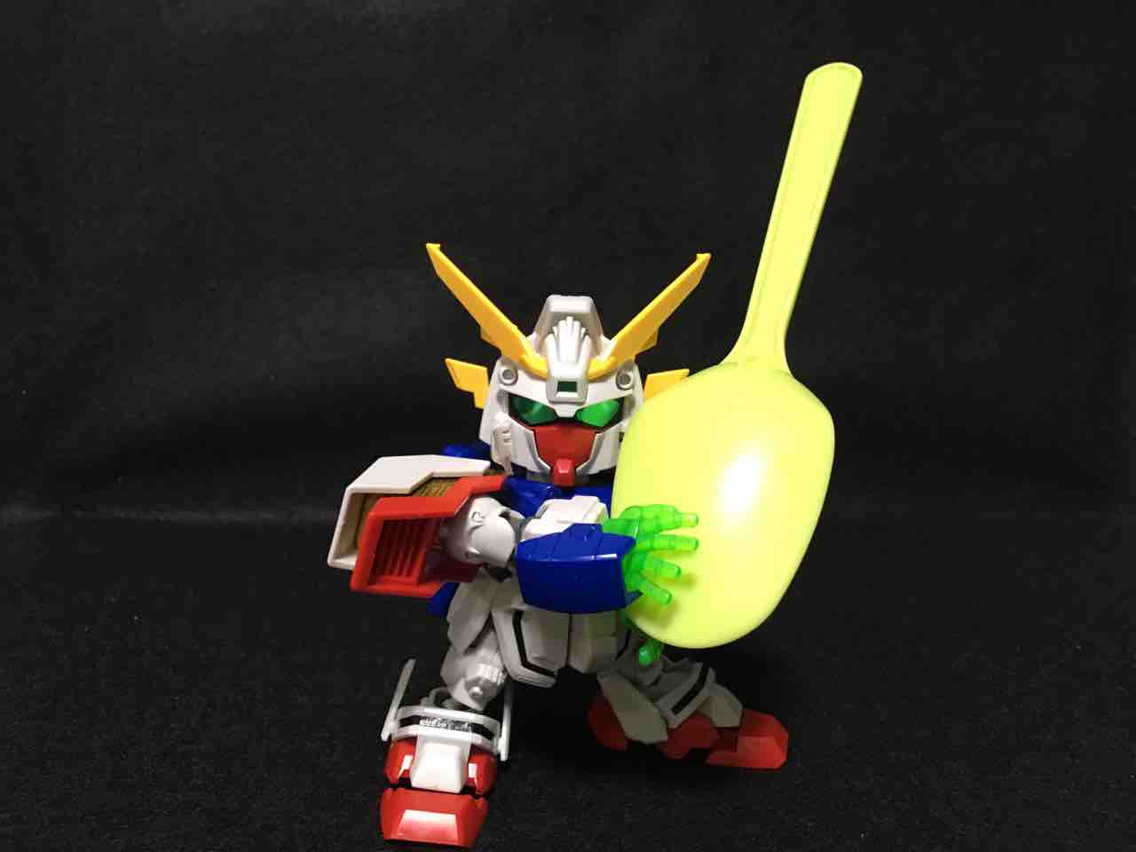 SDガンダムBB戦士 可動式モデル BB戦士239 シャイニングガンダム レビュー : 黒守暴穏島