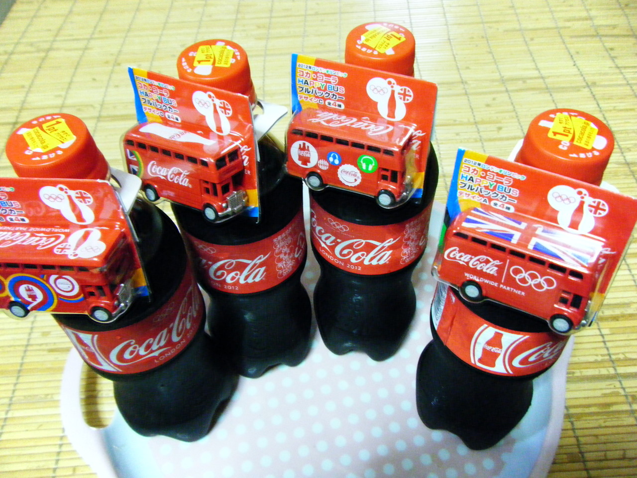 ロンドンオリンピック コカ コーラhappy バスプルバックカー 全4種類 来夢渡来 夢にtry ロンドンオリンピック コカ コーラhappy バスプルバックカー 全4種類 来夢渡来 夢にtry