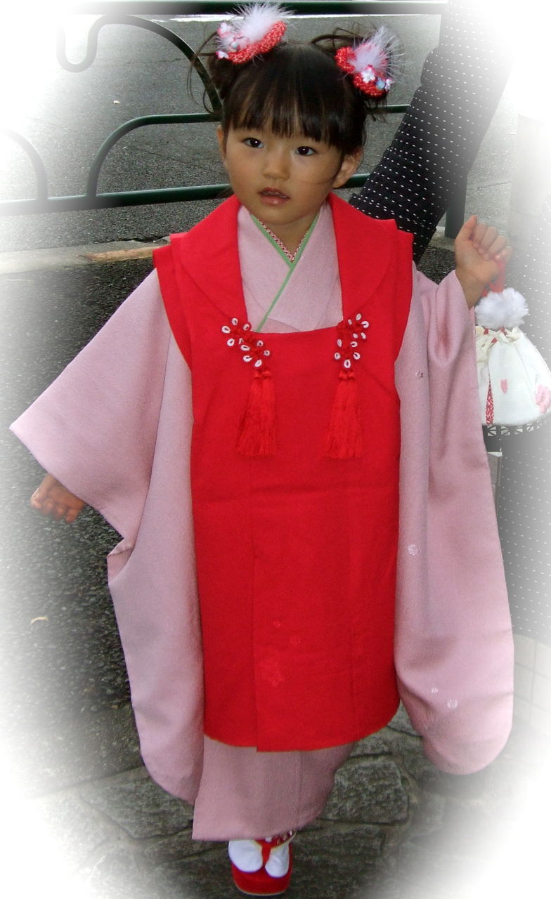 新版、実寸法の『四つ身長着と被布』の裁切り寸法の裁断図(実物