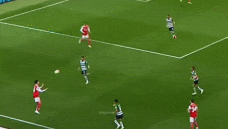 ◆Gif小ネタ◆スポルティング戦登場して即股抜きからのドンピシャクロスを放つ冨安健洋…復調