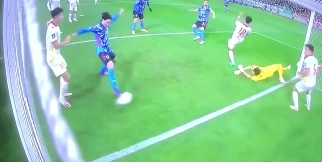 ◆代表小ネタ◆吉田麻也のQBK時、南野タキもやらかしてた？