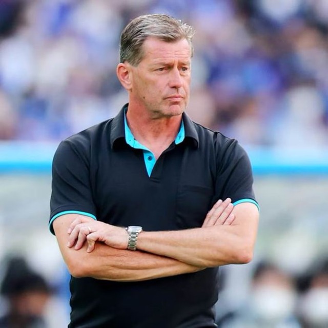 ◆Jリーグ◆名古屋グランパスの新監督に広島のスキッベ監督急浮上とのアングラ情報