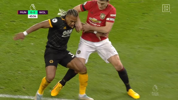 ◆悲報◆ウルブズのアダマ・トラオレ、むっちゃ筋肉付いてるのに簡単に肩抜ける(´・ω・`)