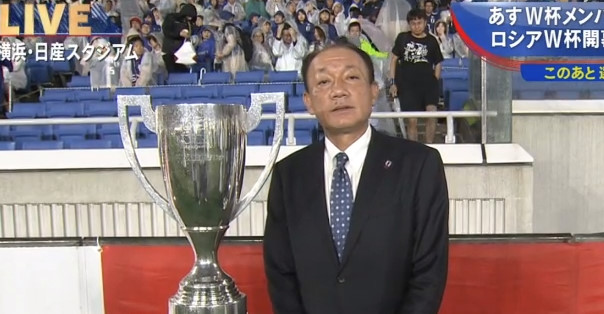 ◆悲報◆日本代表の不甲斐ない内容にガーナ戦終了直後にサポーターが大ブーイング！