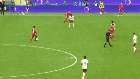 ◆Gif小ネタ◆パスワークのコアになりアーセナルのバイタルを蹂躙する南野拓実