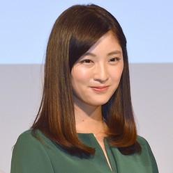 小ネタ 日テレ 岩本乃蒼アナ メスト エジル似のイケメン同期社員と結婚 Football Timeline