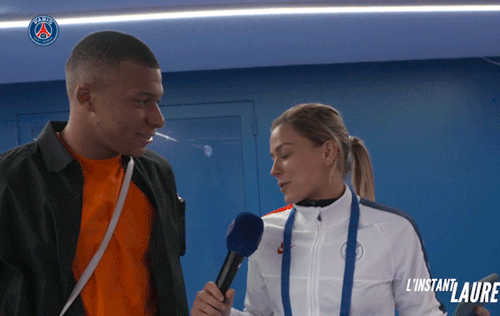 ◆悲報◆エムバペさん、美女インタビュアーにウィンクしようとして失敗