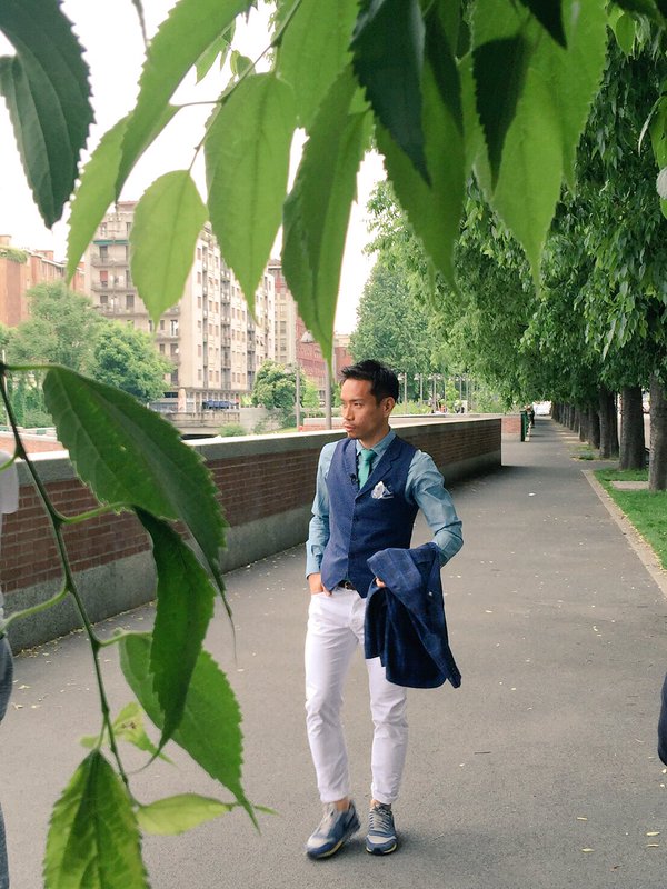 ◆動画小ネタ◆アナザースカイ収録中の長友佑都、優雅に脚組んでお茶飲んでて草ｗ