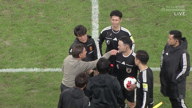 ◆悲報◆名古屋のミハイロ・ペトロビッチ監督、ルヴァン杯で古巣浦和に負けて激昂！