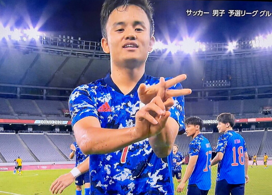 五輪小ネタ 久保建英の指のkサインが上國料萌衣と一緒 2chフットボールまとめアンテナ