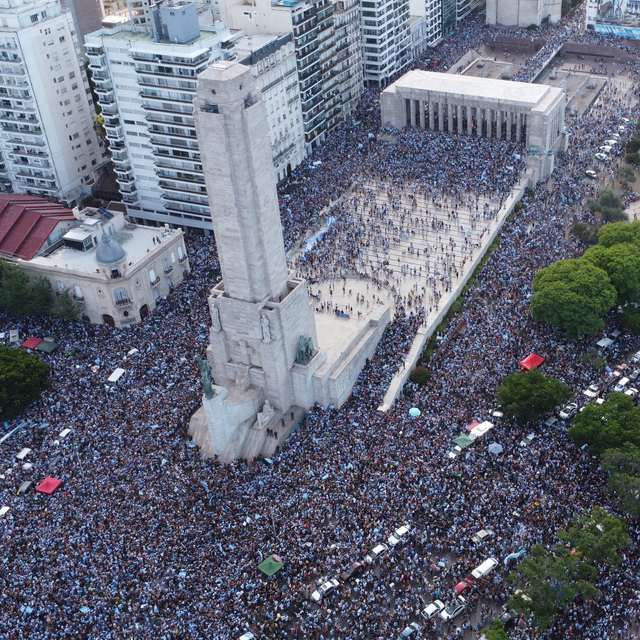 ◆W杯◆アルゼンチン、２０日を休日に　首都で凱旋パレード―