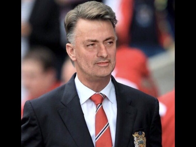 ◆悲報◆モウリーニョマンU公式戦３連敗の折、粕谷氏のコラムからにじみ出てくる哀愁がたまらないと話題に！