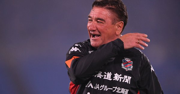 ◆悲報◆札幌ミハイロ・ペトロビッチ監督審判批判？「日本では話すのがタブーなテーマが前半にあった」