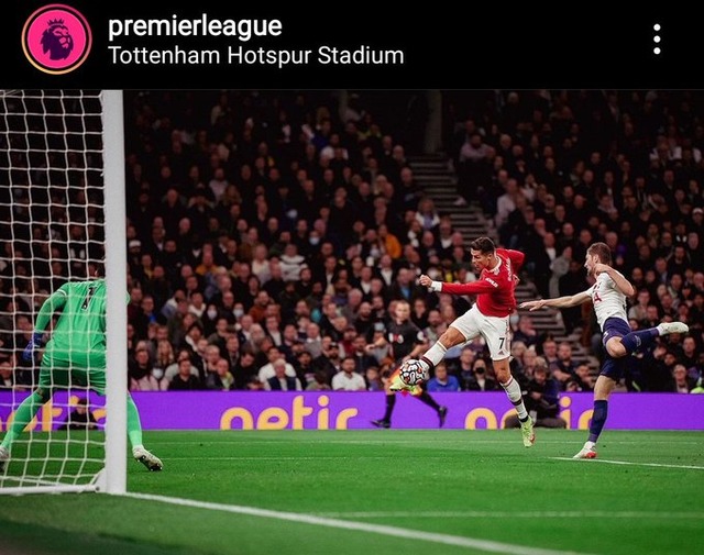 ◆プレミア◆後ろから来た浮き球ノートラップ隼ボレーで決めるクリロナさんが凄すぎると話題に！