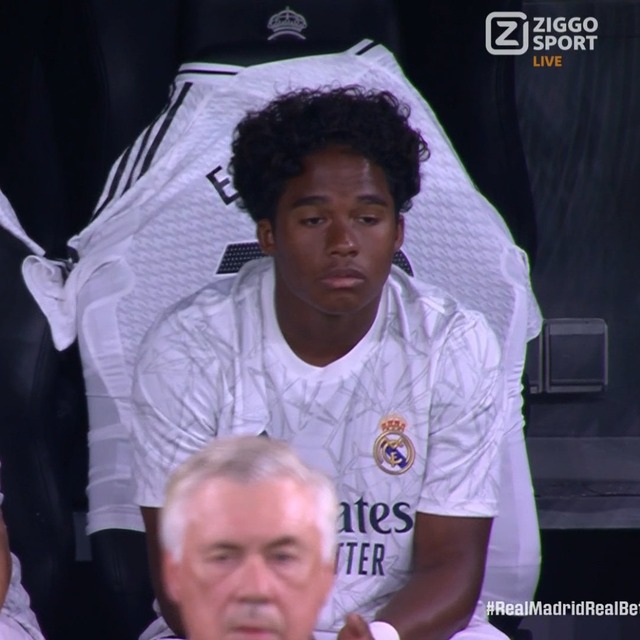 ◆朗報◆マドリーのブラジル代表FWエンドリッキくん、白人美女と結婚