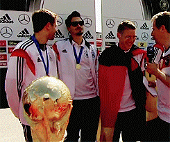 tumblr_n8qxzdJyps1qc2poho2_250[1]