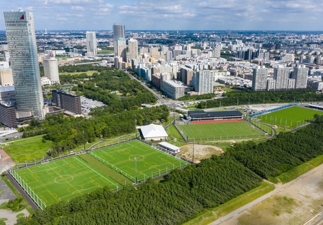 ◆悲報◆日本代表さんアパホテルから練習場丸見えでスタメンバレバレ😱