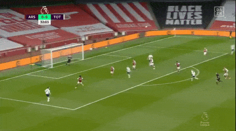 Gif小ネタ アーセナル戦スパーズfwラメラのラボーナ股抜きシュートが名人芸過ぎると話題に サッカーまとめアンテナ サッカーラボアンテナ