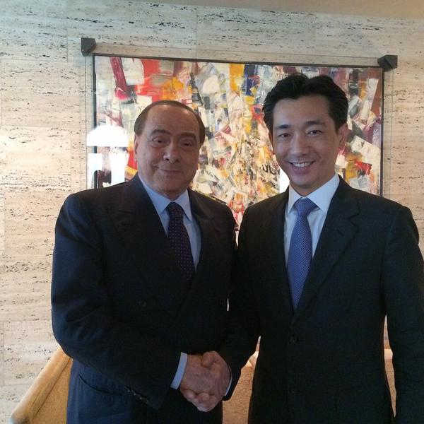 ◆セリエＡ◆ＡＣミラン身売り問題、ベルルスコーニ会長とＭｒ．ＢＥＥが基本合意！Ｍｒ．ＢＥＥがＳｋｙのインタビューに答える！