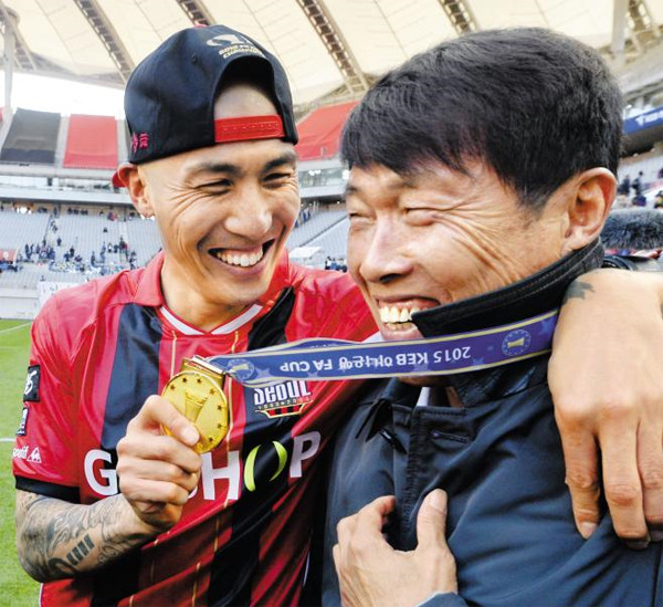 ◆アジア◆元韓国代表チャ・ドゥリが現役引退