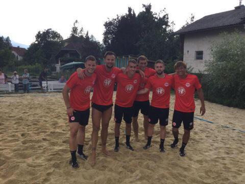 ◆画像小ネタ◆乾貴士『あれ？ 1番黒い！笑』